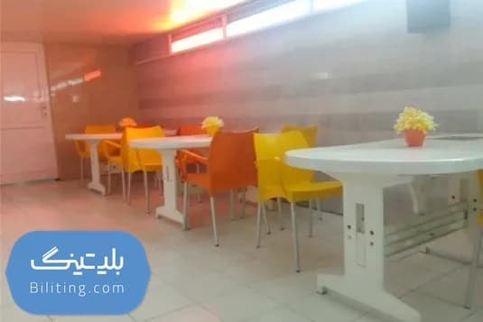 استخر دلفین سفید با ۱۰٪ تخفیف